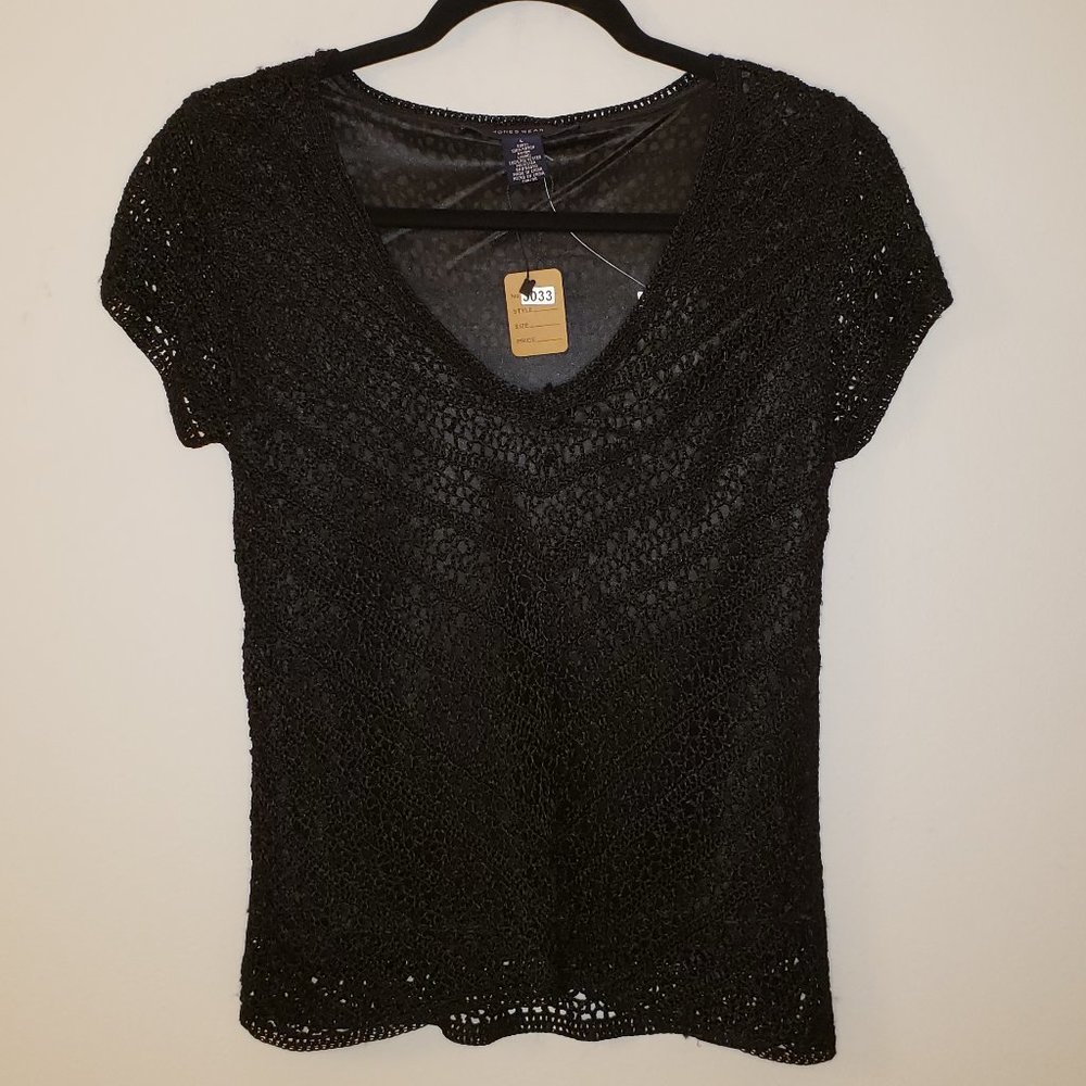(NWT) Jones Wear Black Crochet Sweater Top.  Size L.
